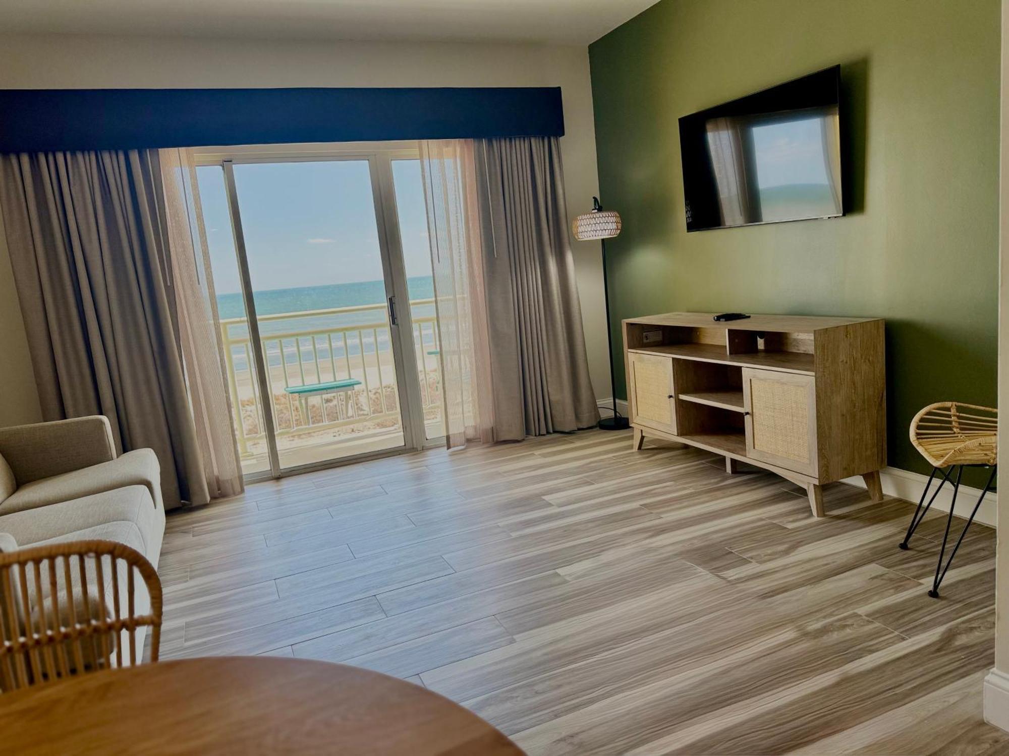 Montego Bay Resort Норт Уайлдууд Екстериор снимка